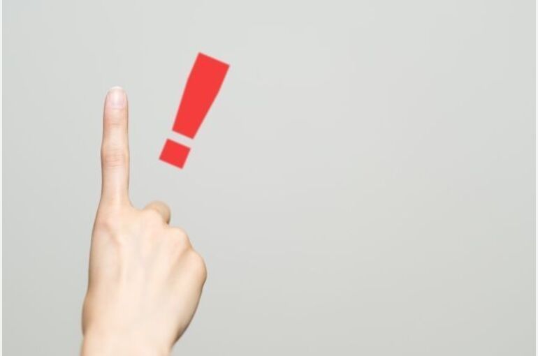 hand-exclamation-mark